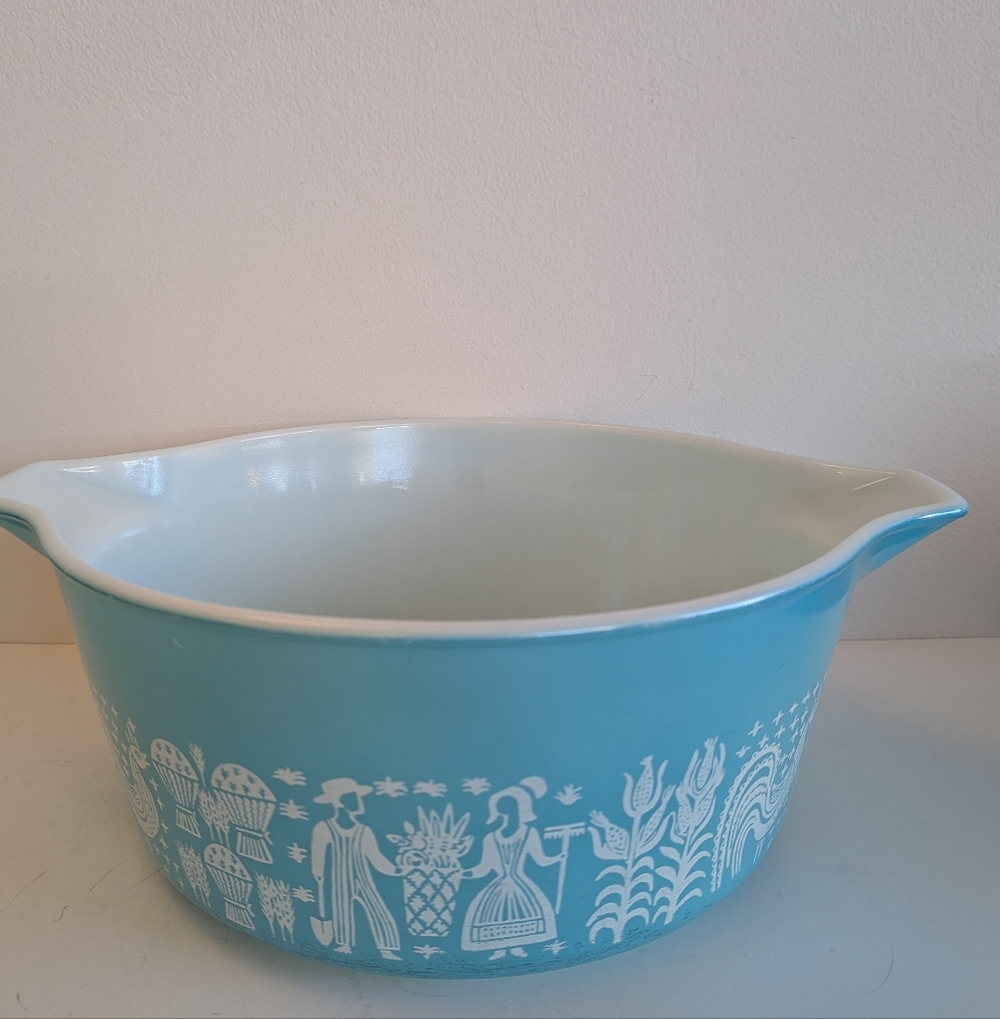 Vtg Pyrex Amish Butterprint Teal Cinderella casserole dish 475-B 2.5 qt